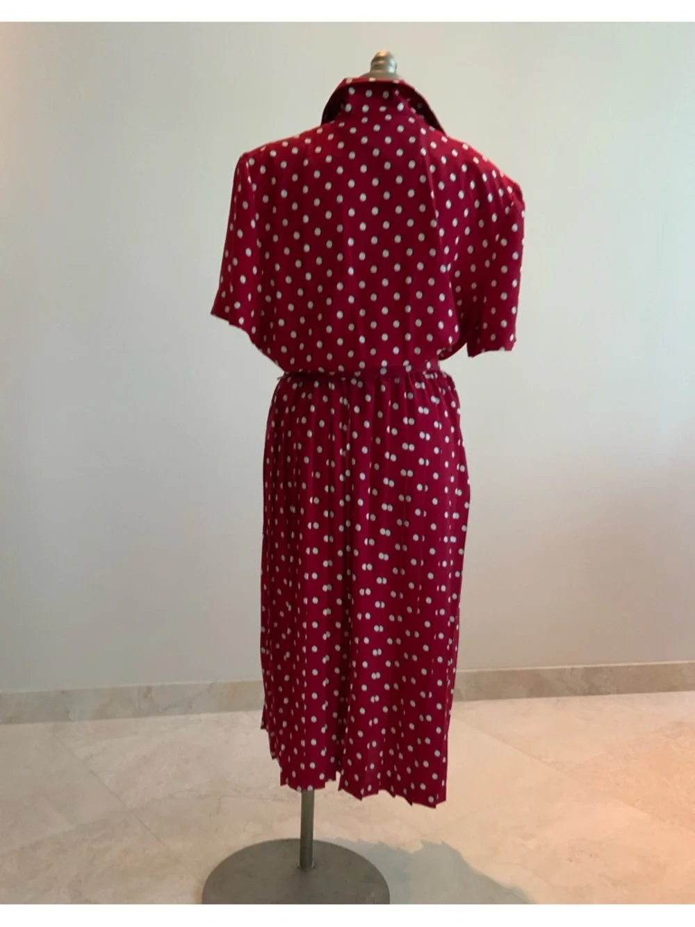 Fun, Vtg Leslie Fay Classic Red Polka Dot Midi Dress sz 12 - Picture 4 of 6